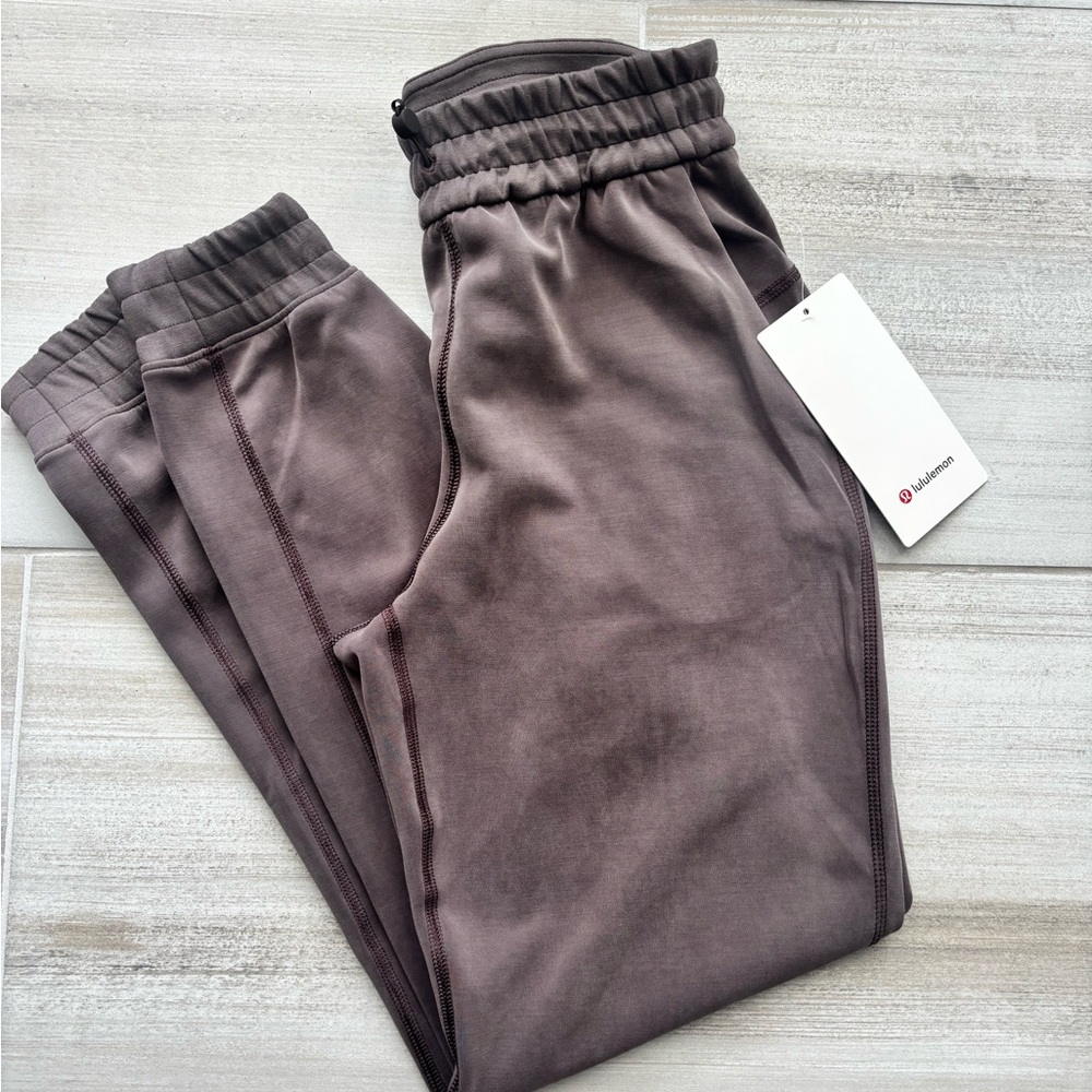 Lululemon Athletica Brushed Softstream HR Jogger